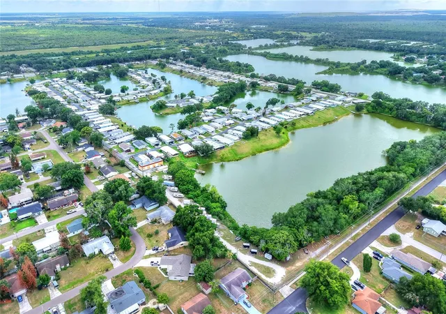 Photo 100 of Manufactured home for sale at 2055 S Floral Ave #296, Bartow, FL 33830 | MLS# B4902292 | Listing updated on 2026-09-12