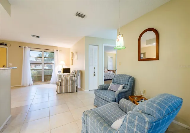 3rd image of 4479 Michigan Ln, Clearwater, FL 33762 | MLS# OM726990