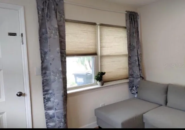 4th image of 405 S Orion Ave, CLEARWATER, FL 33765