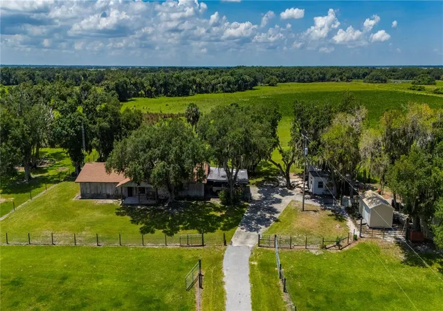3rd image of 12241 Sw Gordon Hay Rd, Arcadia, FL 34269 | MLS# C7527538