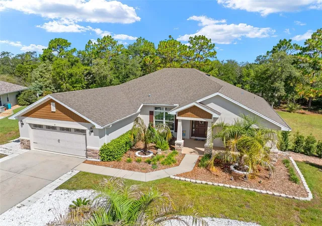 1st image of 8 Dahlia Cir S, Homosassa, FL 34446 | MLS# W7886884