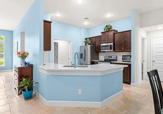 2nd image of 8 Dahlia Cir S, Homosassa, FL 34446 | MLS# W7886884