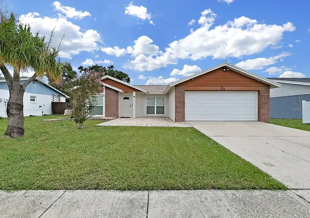 4th image of 726 Stillview Cir, Brandon, FL 33510 | MLS# TB8521136