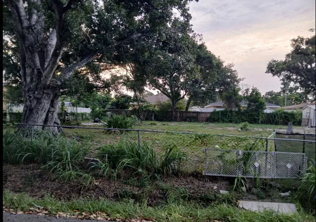 Photo 1 of Land for sale at 4116 Locust Ave, Sarasota, FL 34234 | MLS# TB8521149 | Listing updated on 2026-06-20