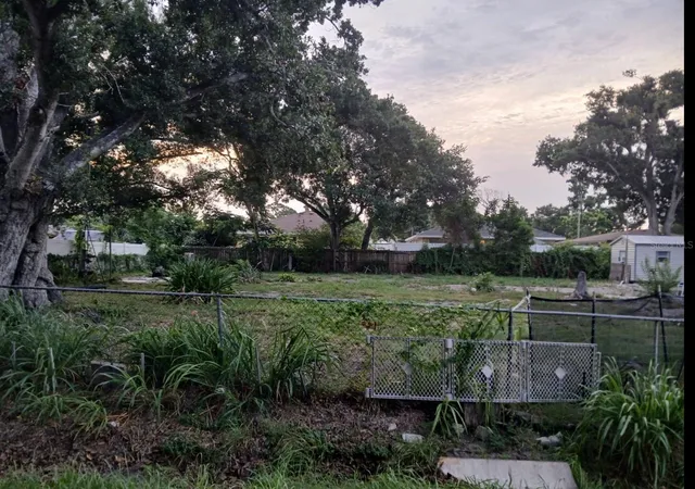 Photo 2 of Land for sale at 4116 Locust Ave, Sarasota, FL 34234 | MLS# TB8521149 | Listing updated on 2026-06-20