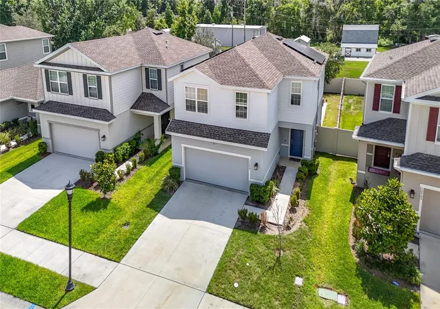 Photo 3 of Single family home for sale at 10699 Old Sycamore Loop, Land O Lakes, FL 34638 | MLS# TB8521150 | Listing updated on 2026-06-27