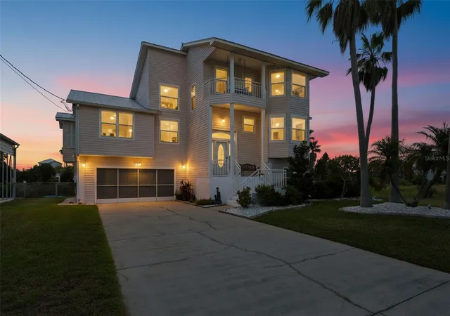 Homes for sale in Hernando Beach, FL | 3342 Turks Cap Dr, Hernando Beach, FL 34607 | MLS# W7886885