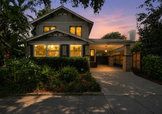 Photo 2 of Single family home for sale at 857 21st Avenue N, Saint Petersburg, FL 33704 | MLS# TB8521155 | Listing updated on 2026-09-20