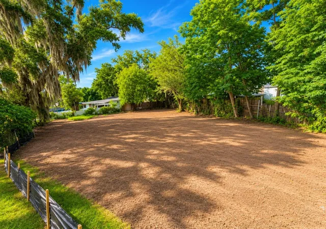 2nd image of 1185 Apopka Blvd, Apopka, FL 32703 | MLS# O6418355