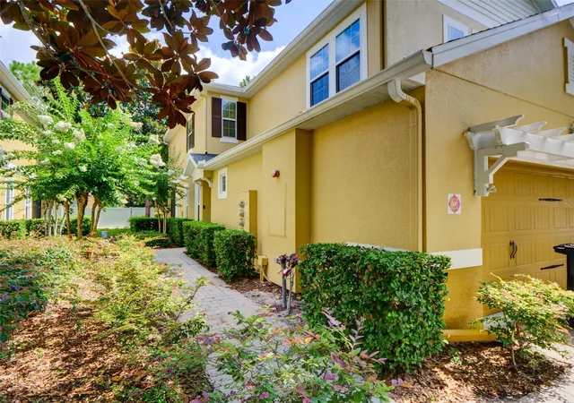 Photo 3 of Condo for sale at 8218 Mystic View Way #2801, Windermere, FL 34786 | MLS# O6418357 | Listing updated on 2026-09-25