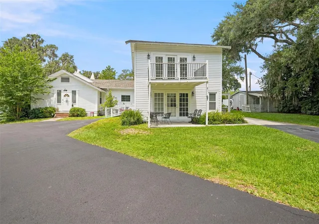 3rd image of 65 Olive St, Brooksville, FL 34601 | MLS# W7886886