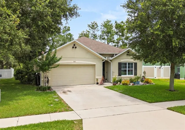 Homes for sale in Deltona, FL | 3422 Berkshire Woods Ter, Deltona, FL 32725 | MLS# O6418378