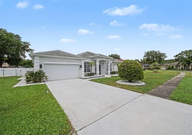 2nd image of 6079 Red Stag Dr, Port Orange, FL 32128 | MLS# O6418390