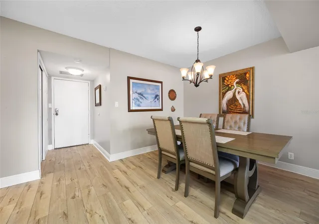 4th image of 1621 Gulf Blvd #706, Clearwater Beach, FL 33767 | MLS# TB8521213