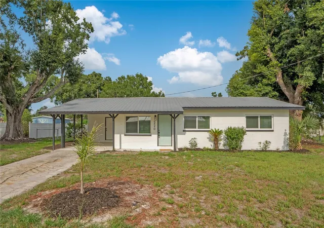 Homes for sale in Wauchula, FL | 220 Riverside Dr, Wauchula, FL 33873 | MLS# L4962920