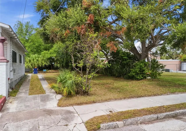 2nd image of 3110 N 18th St, Tampa, FL 33605 | MLS# TB8521218