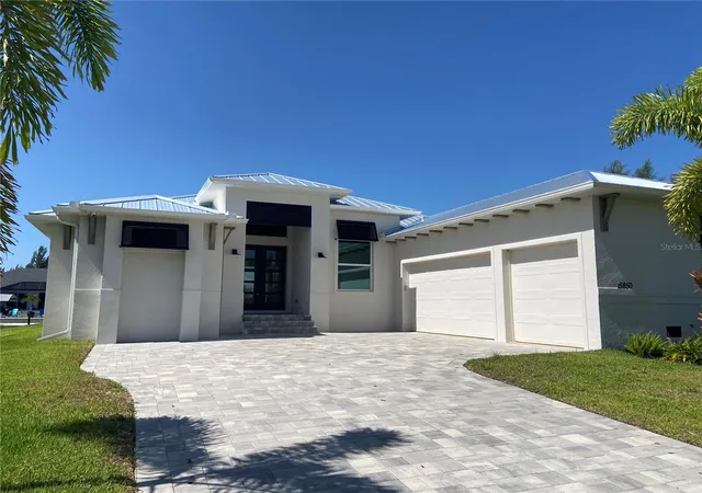 Photo 1 of Single family home for sale at 15850 Viscount Cir, Port Charlotte, FL 33981 | MLS# C7527545 | Listing updated on 2026-07-08