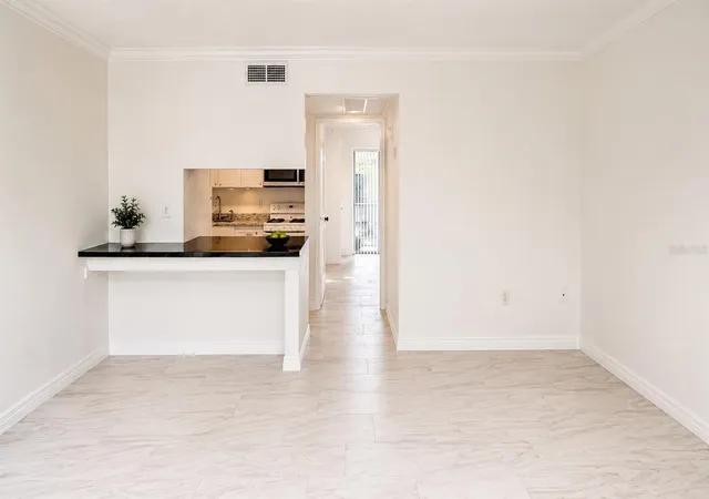 4th image of 120 Blue Point Wy #170, Altamonte Springs, FL 32701 | MLS# S5152209