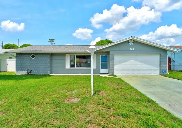 1st image of 1309 Suwanee Rd, Daytona Beach, FL 32114 | MLS# V4949754