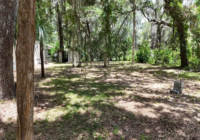 Photo 3 of Manufactured home for sale at 11310 W Yellow Oak Ln, Crystal River, FL 34428 | MLS# TB8521247 | Listing updated on 2026-06-24