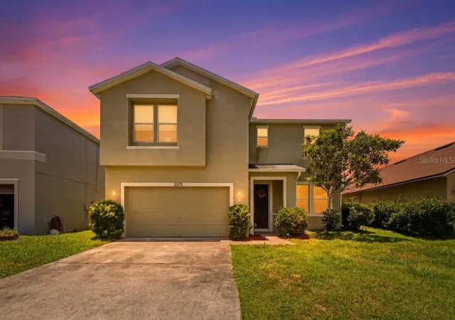 Homes for sale in Mulberry, FL | 2203 Blackwood Dr, Mulberry, FL 33860 | MLS# L4962928