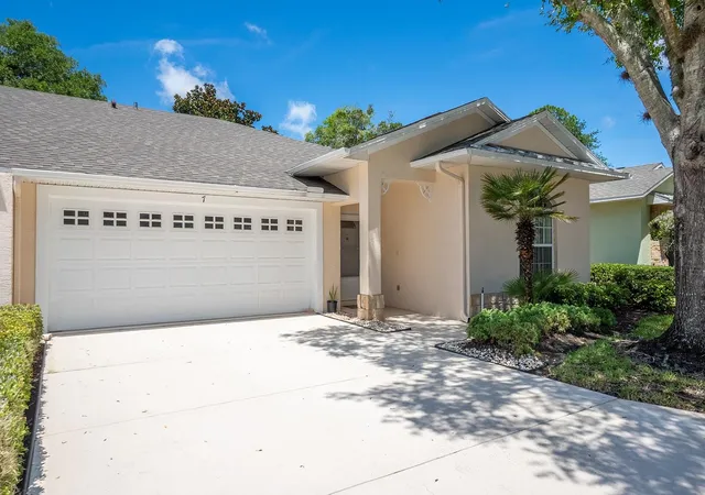 2nd image of 7 Arbor Tr #2, Palm Coast, FL 32137 | MLS# FC319413