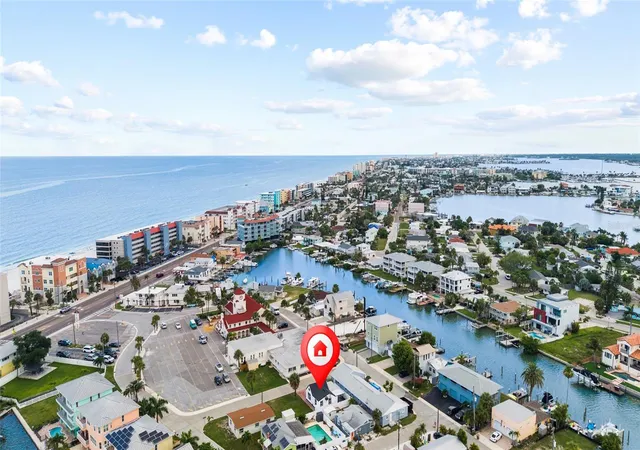 Homes for sale in Madeira Beach, FL | 13707 Plymouth St, Madeira Beach, FL 33708 | MLS# TB8521298