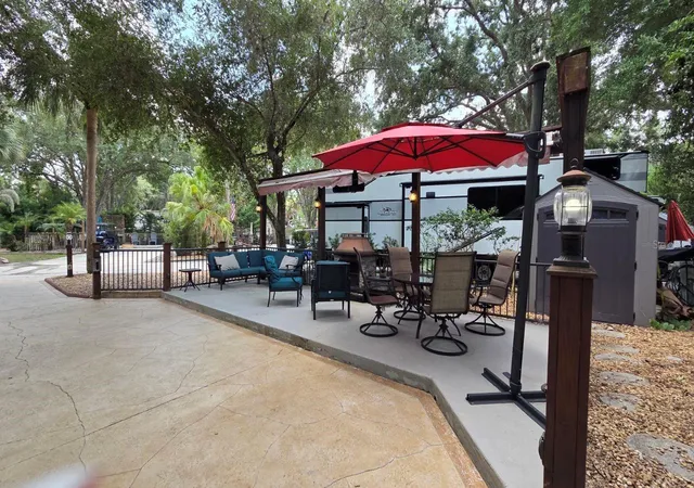 5th image of 145 Horseshoe Bnd, River Ranch, FL 33867 | MLS# TB8521302