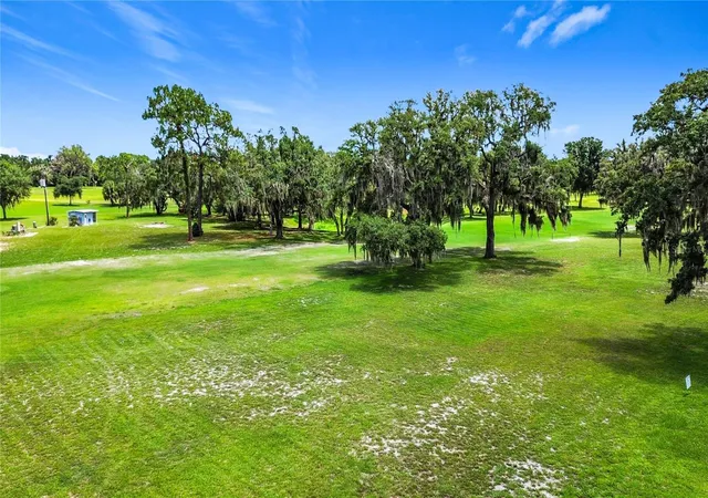 3rd image of 8831 E Sandpiper Dr, Inverness, FL 34450 | MLS# OM727041