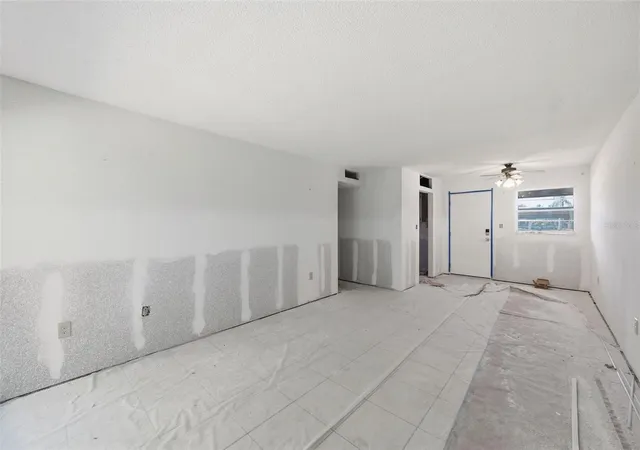 Listing Photo 3 - Condo for sale in building located at 4829 Onyx Ln, NEW PORT RICHEY, FL 34652 - Unit #102