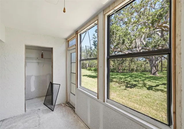 Listing Photo 5 - Condo for sale in building located at 4829 Onyx Ln, NEW PORT RICHEY, FL 34652 - Unit #102