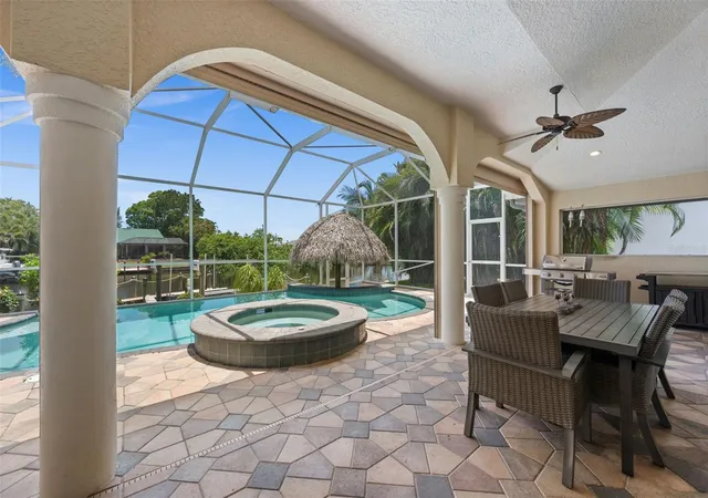 Homes for sale in Cape Coral, FL | 2106 Se 20Th Ln, Cape Coral, FL 33990 | MLS# C7527562