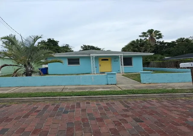 3rd image of 217 Banana St, Tarpon Springs, FL 34689 | MLS# TB8521319