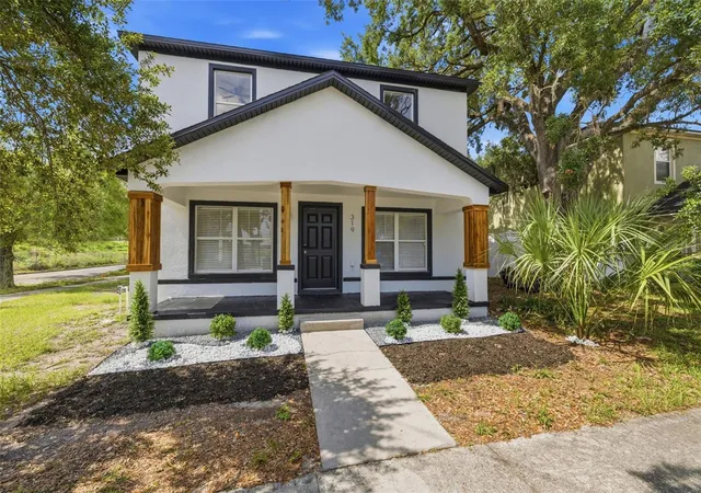 Photo 1 of Single family home for sale at 319 E Hanlon St, Tampa, FL 33604 | MLS# TB8521332 | Listing updated on 2026-09-15