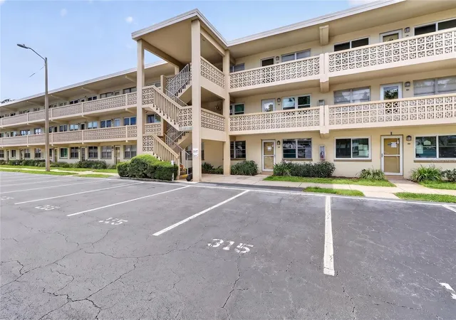 Photo 3 of Condo for sale at 951 79th Avenue N #115, Saint Petersburg, FL 33702 | MLS# TB8521336 | Listing updated on 2026-10-30