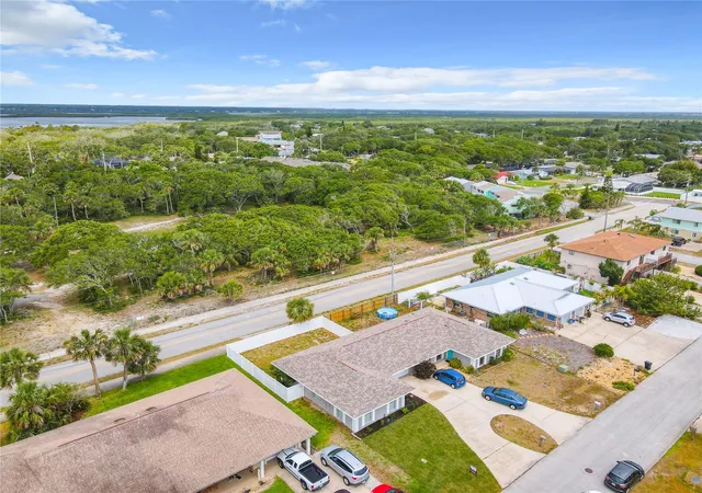 Photo 2 of Single family home for sale at 3828 Sandstone Ct, New Smyrna Beach, FL 32169 | MLS# NS1088541 | Listing updated on 2026-09-18