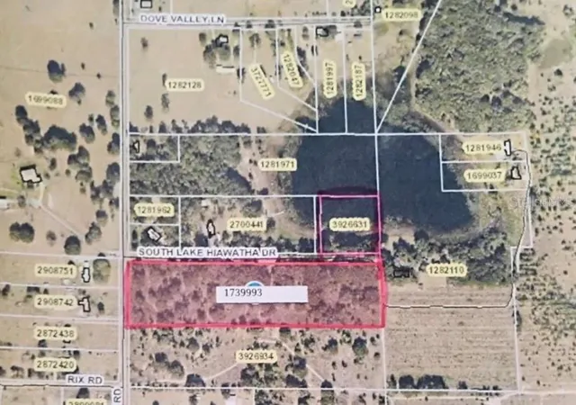 2nd image of 0 South Lake Hiawatha Dr, Lady Lake, FL 32159 | MLS# G5114058