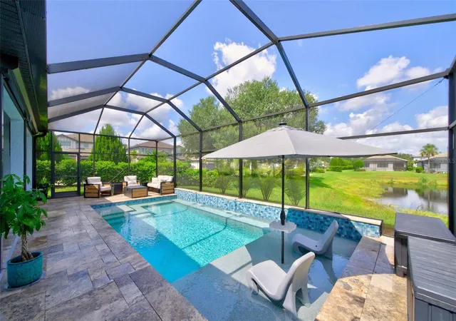 Photo 2 of Single family home for sale at 704 Pintail Cvs, Bradenton, FL 34212 | MLS# A4697635 | Listing updated on 2026-10-05