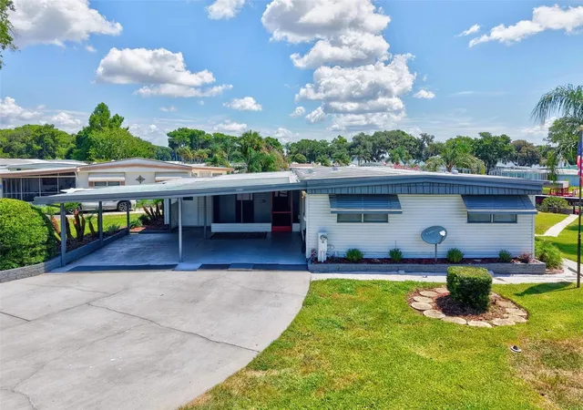 1st image of 34312 Carl Rd, Leesburg, FL 34788 | MLS# G5114059
