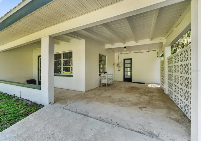 Homes for sale in Lake Panasoffkee, FL | 4136 Cr 400, Lake Panasoffkee, FL 33538 | MLS# O6418508