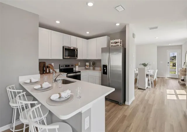 5th image of 3022 Biltmore Ln, Wildwood, FL 34785 | MLS# OM727059