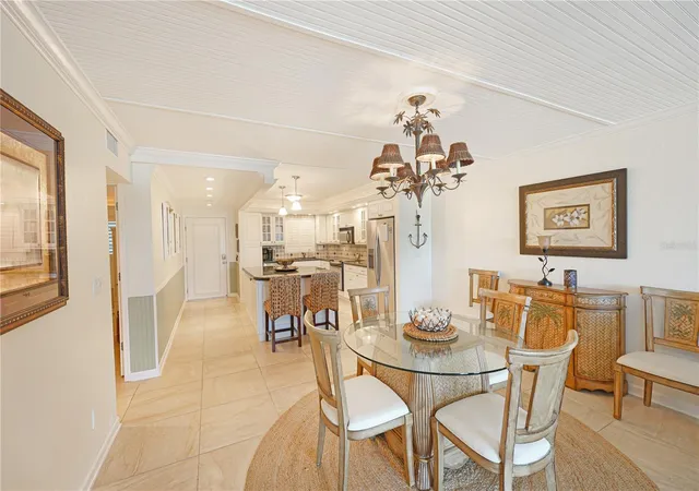 Homes for sale in Sarasota, FL | 5600 Beach Way Dr #213, Sarasota, FL 34242 | MLS# A4697642