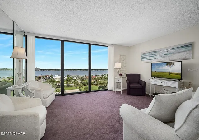 Photo 3 of Condo for sale at 1 Oceans W Blvd #6A6, Daytona Beach, FL 32118 | MLS# V4949759 | Listing updated on 2026-07-19