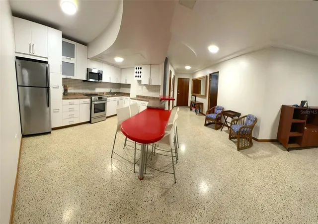 Homes for sale in Carolina, PR | 185 Calle Pine Grove #B-1, Carolina, PR 00979 | MLS# PR9122220