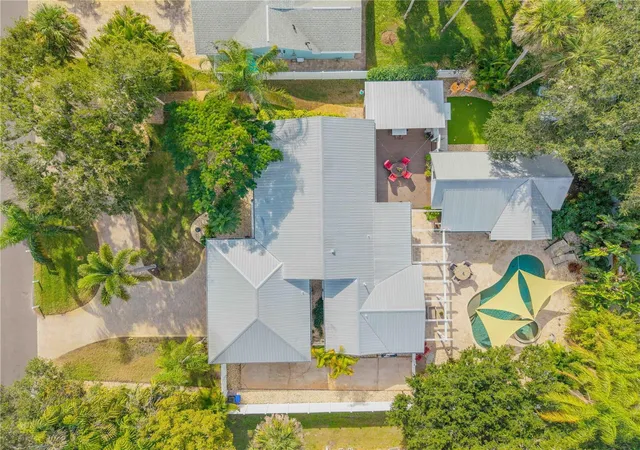 Photo 1 of Single family home for sale at 506 Yupon Ave, New Smyrna Beach, FL 32169 | MLS# NS1088542 | Listing updated on 2026-09-24