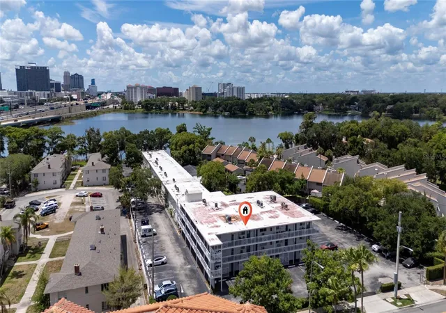 3rd image of 320 Lakeview St, ORLANDO, FL 32804