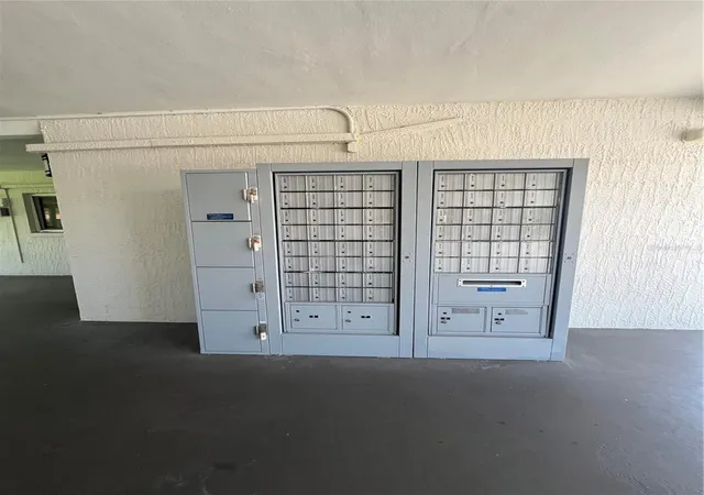 2nd image of 320 Lakeview St, ORLANDO, FL 32804