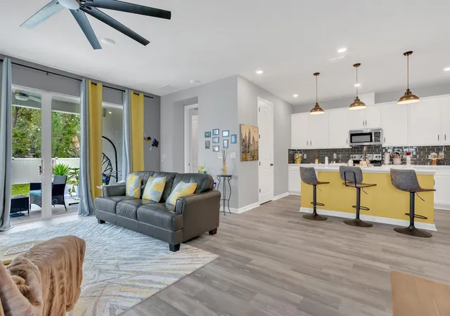 Photo 4 of Single family home for sale at 6213 Dolostone Dr, Lakeland, FL 33811 | MLS# L4962939 | Listing updated on 2026-09-28