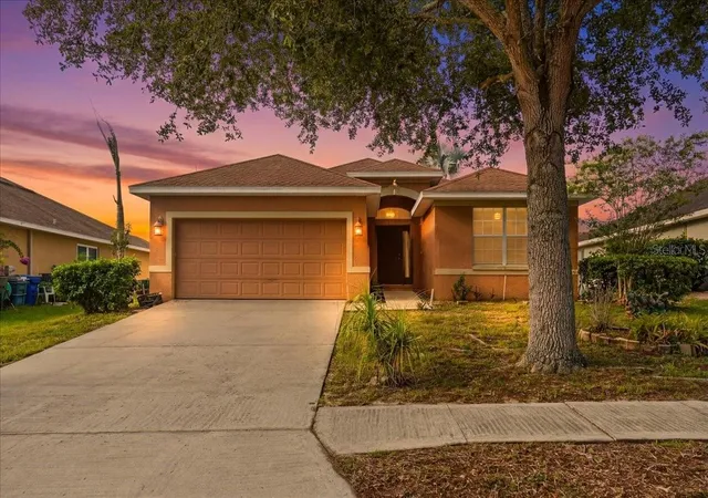 2nd image of 1966 White Hawk Wy, Winter Haven, FL 33881 | MLS# TB8521417