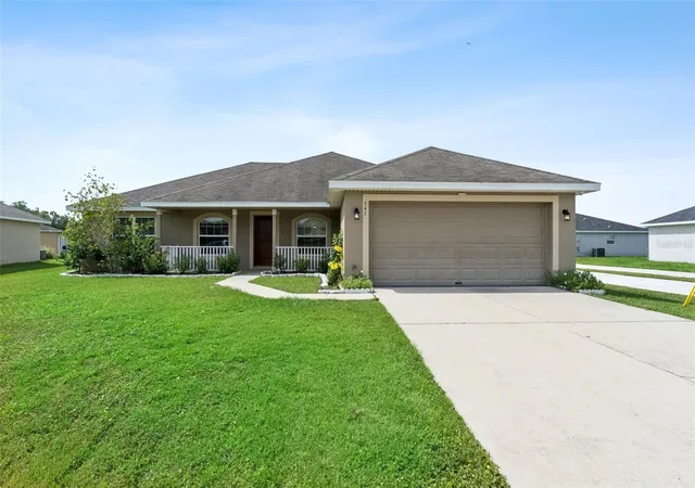 Homes for sale in Kissimmee, FL | 545 Viceroy Ct, Kissimmee, FL 34758 | MLS# O6418547
